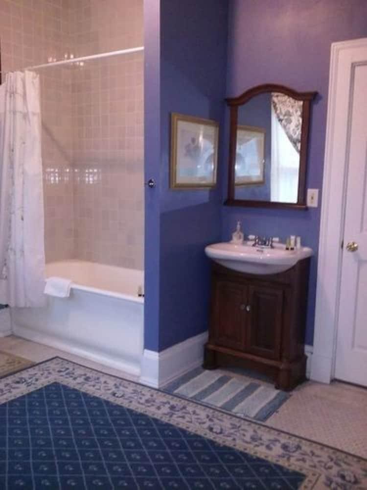 Six Acres Bed And Breakfast Cincinnati Exterior foto